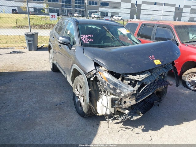 2022 TOYOTA RAV4 XLE/XLE PREMIUM