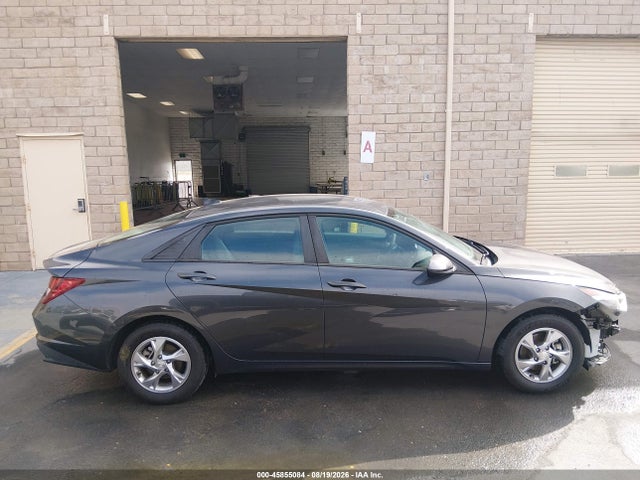 2021 HYUNDAI ELANTRA SE 14