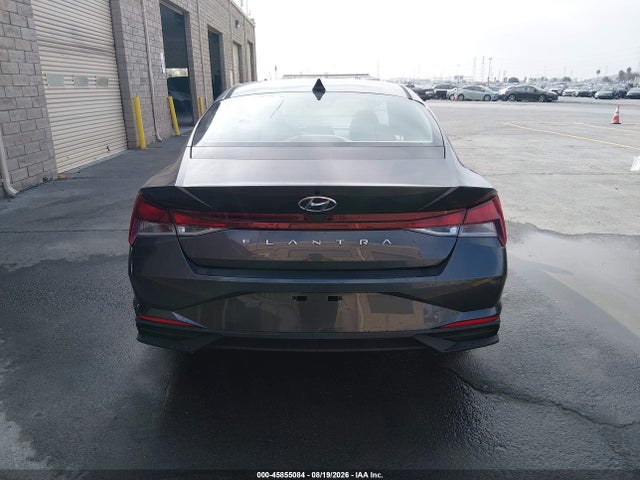 2021 HYUNDAI ELANTRA SE 17