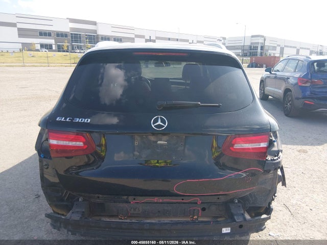 2017 MERCEDES-BENZ GLC 300 16