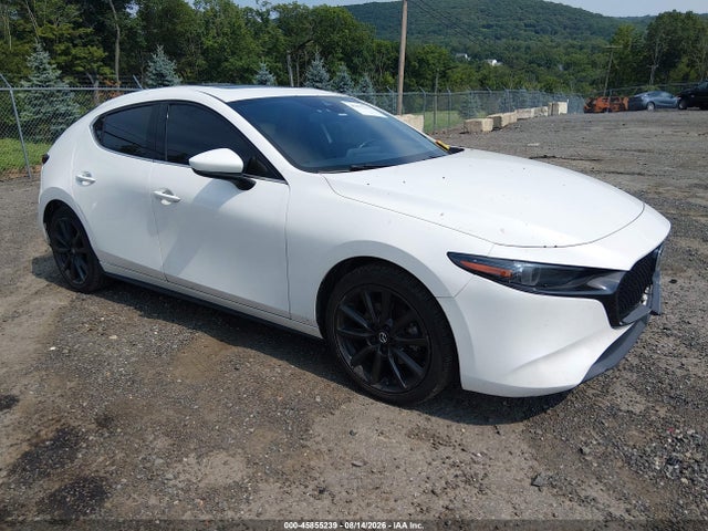 2022 MAZDA MAZDA3 
