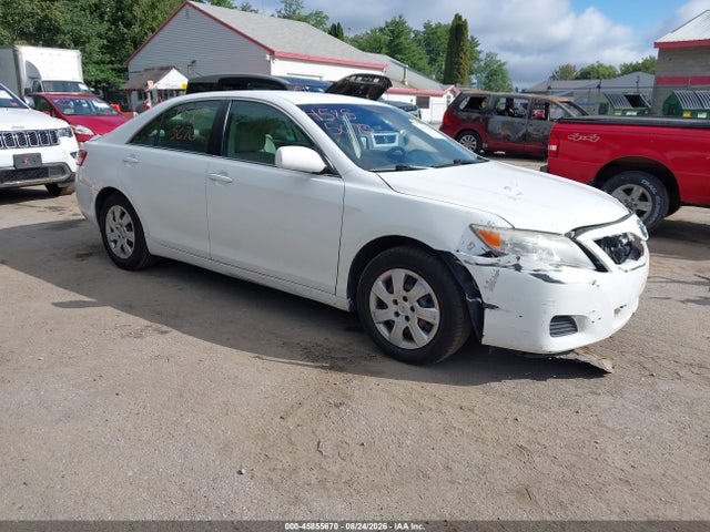 2010 TOYOTA CAMRY LE