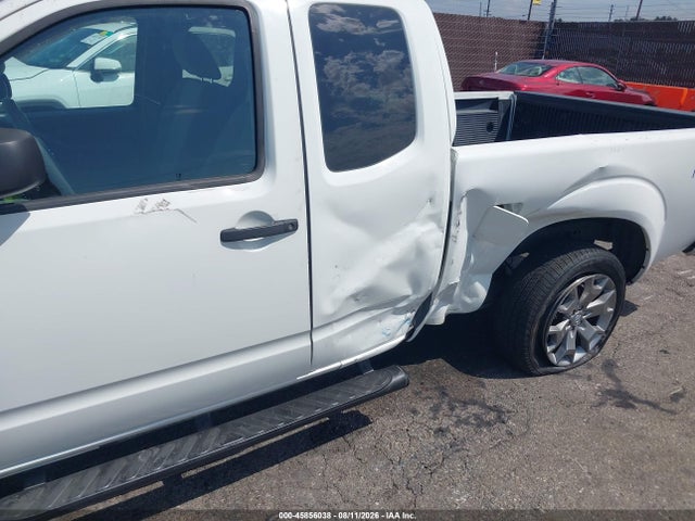 2013 Nissan FRONTIER S 照片 6