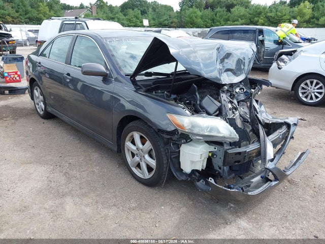 2009 TOYOTA CAMRY SE
