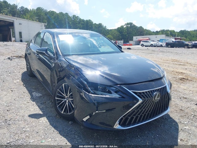 2025 LEXUS ES 