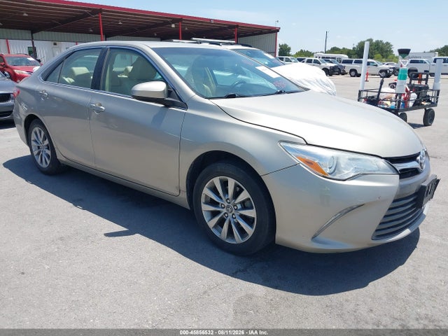 2015 TOYOTA CAMRY XLE