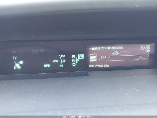 2015 Toyota PRIUS THREE photo 7