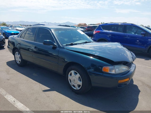 1995 TOYOTA CAMRY LE