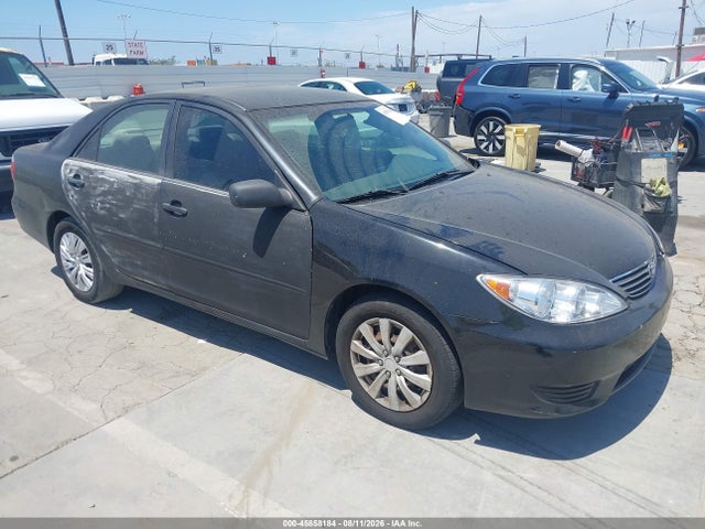 2005 TOYOTA CAMRY LE
