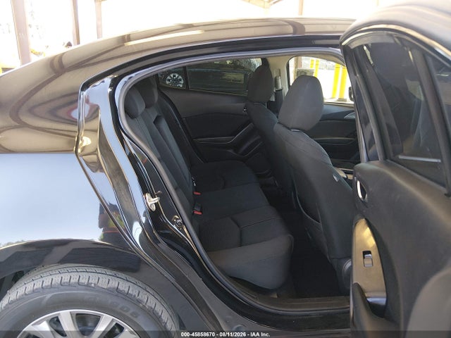 صورة 8 لـ 2018 Mazda MAZDA3 SPORT