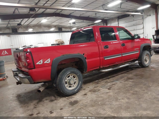 2004 Chevrolet SILVERADO 2500HD LS — миниатюра 4