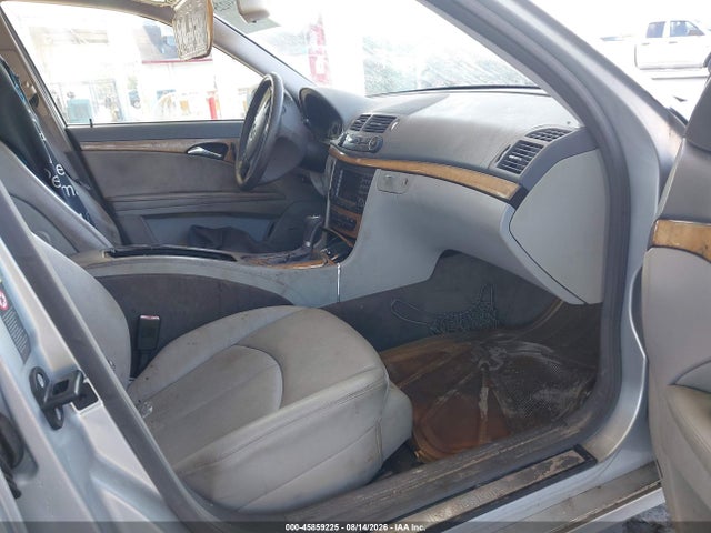 صورة 5 لـ 2008 Mercedes-BENZ E 350