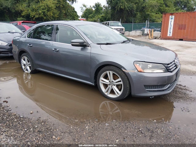 2014 VOLKSWAGEN PASSAT 2.5L SE