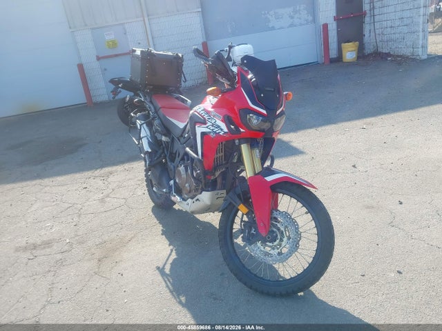 2016 HONDA CRF1000 