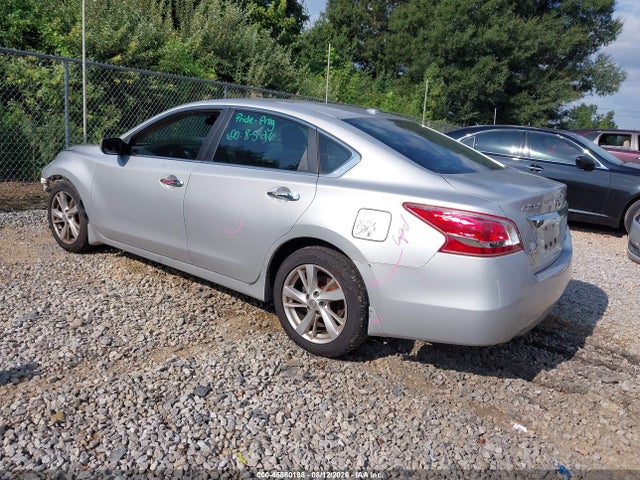2013 Nissan ALTIMA 2.5 SV 照片 3
