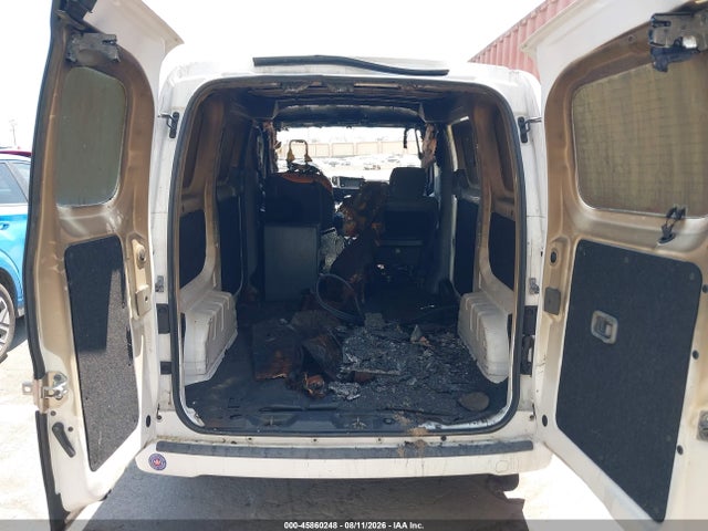 2017 NISSAN NV200 SV 8