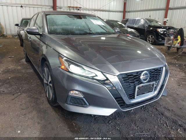 2022 NISSAN ALTIMA SV FWD