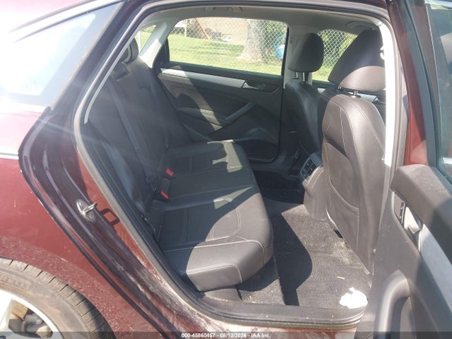 صورة 8 لـ 2013 Volkswagen PASSAT 2.0L TDI SE