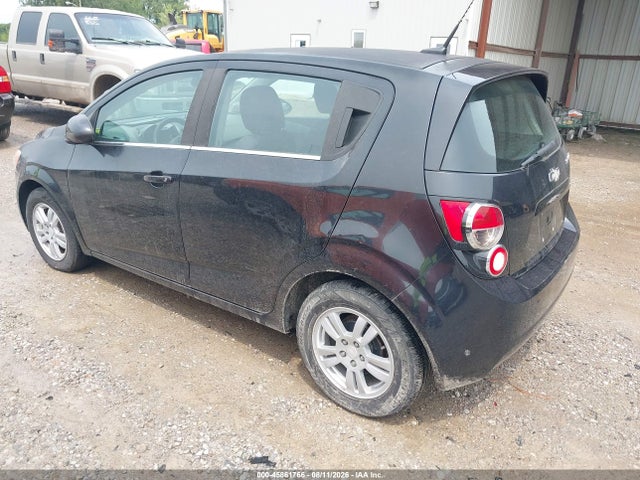 صورة 3 لـ 2014 Chevrolet SONIC LT AUTO