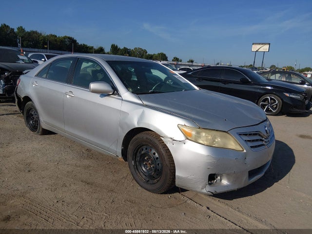 2011 TOYOTA CAMRY LE