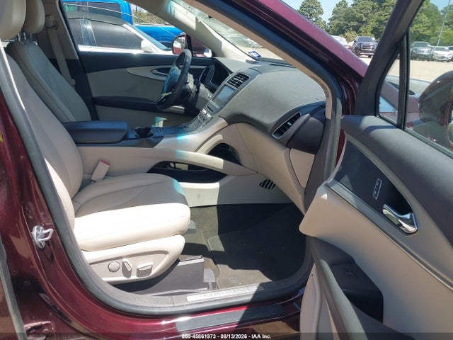 2019 LINCOLN NAUTILUS STANDARD 5