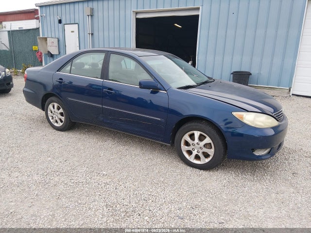 2005 TOYOTA CAMRY XLE V6