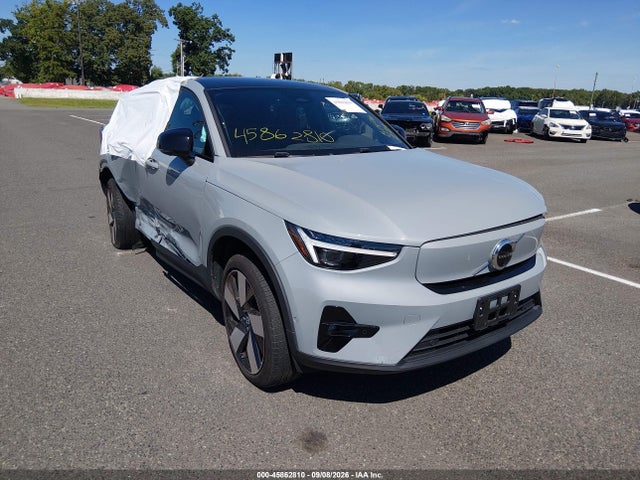 2024 VOLVO C40 TWIN ULTIMATE