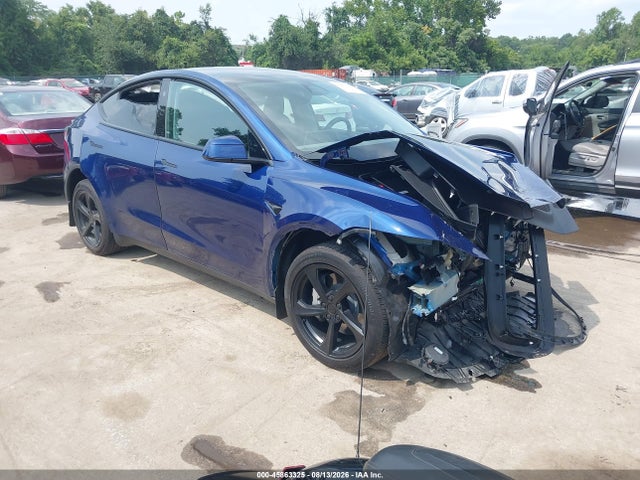 2026 TESLA MODEL Y ALL-WHEEL DRIVE/LONG RANGE LAUNCH SERIES/PREMIUM ALL-WHEEL DRIVE