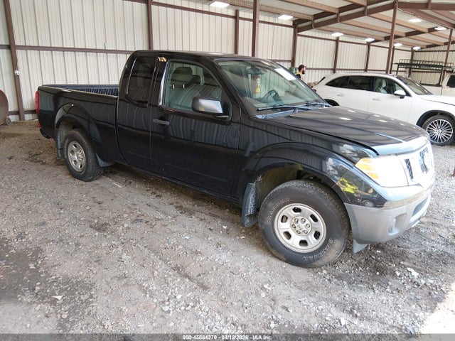 2017 NISSAN FRONTIER S