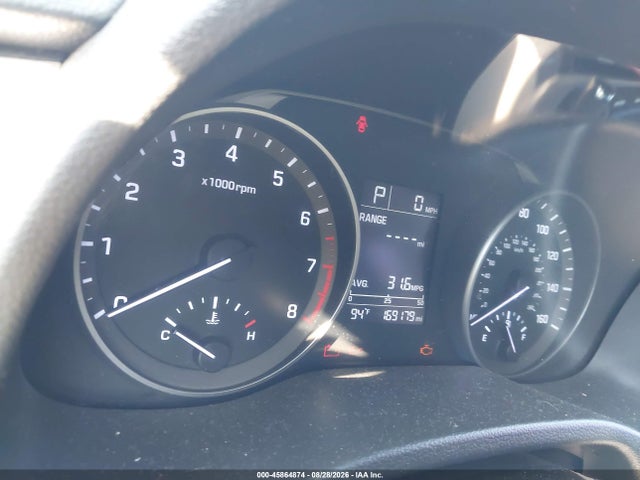 2017 HYUNDAI ELANTRA SE 7