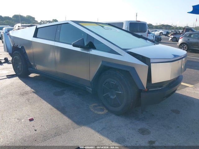 2025 TESLA CYBERTRUCK ALL-WHEEL DRIVE