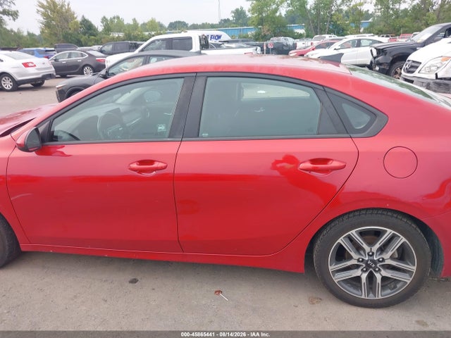 صورة 14 لـ 2019 KIA FORTE S