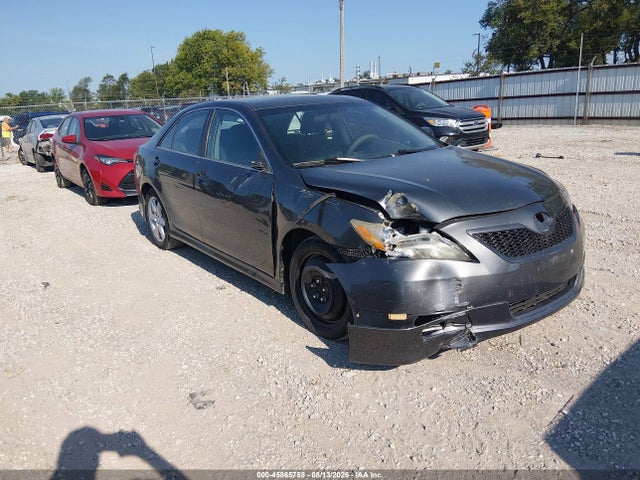 2009 TOYOTA CAMRY SE