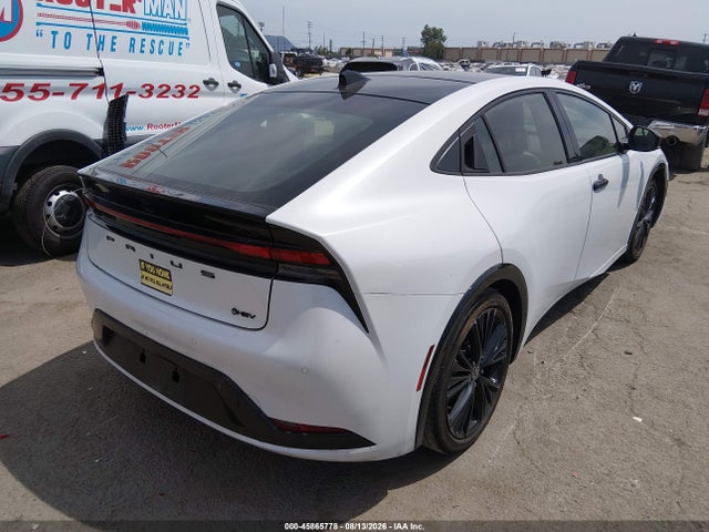 صورة 4 لـ 2025 Toyota PRIUS NIGHTSHADE