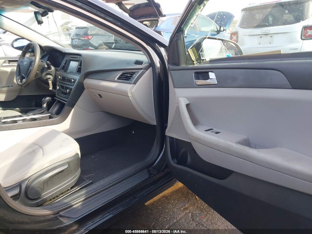 2017 HYUNDAI SONATA SE 5