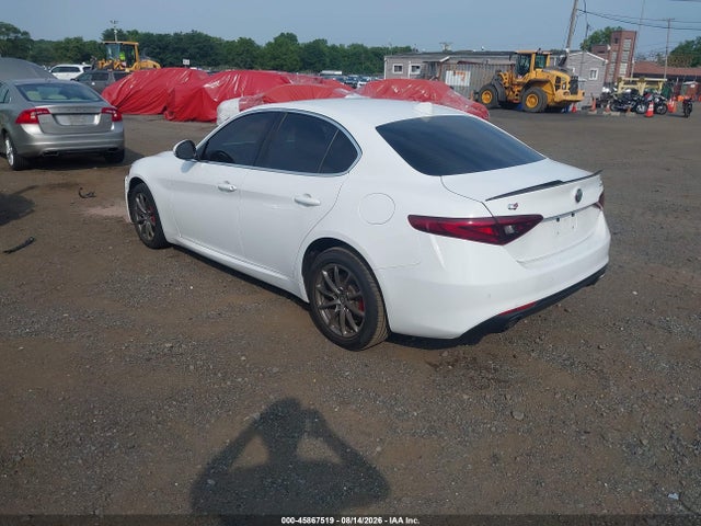 صورة 3 لـ 2019 ALFA Romeo GIULIA AWD