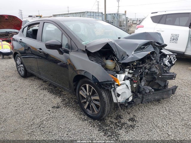 2021 NISSAN VERSA SV XTRONIC CVT