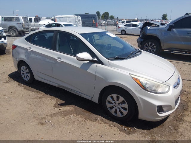 2016 HYUNDAI ACCENT SE