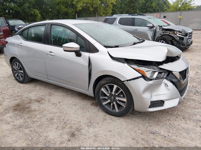 2021 NISSAN VERSA SV XTRONIC CVT