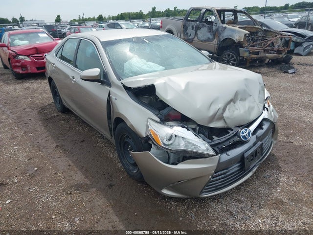 2015 TOYOTA CAMRY LE
