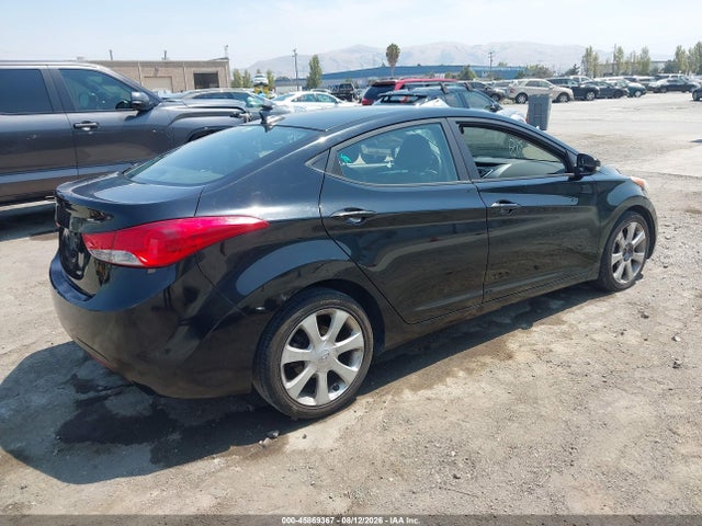 صورة 4 لـ 2012 Hyundai ELANTRA LIMITED