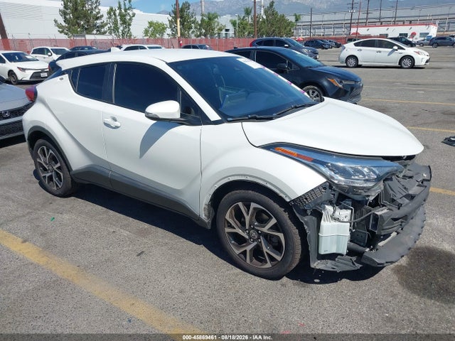 2021 TOYOTA C-HR XLE