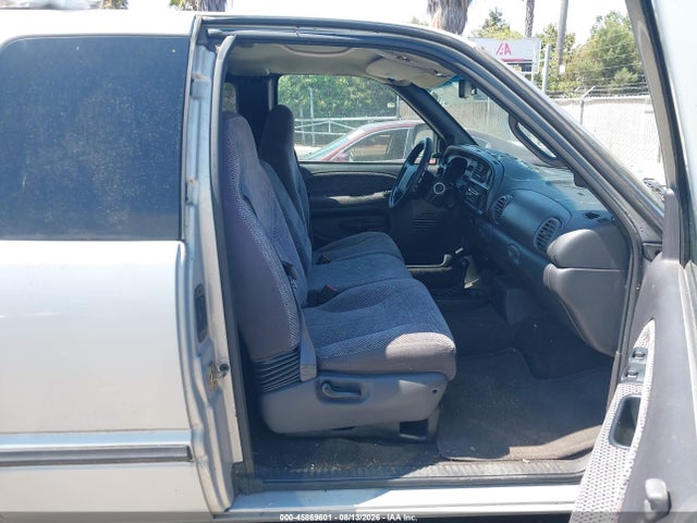 1999 Dodge RAM 1500 ST 照片 5