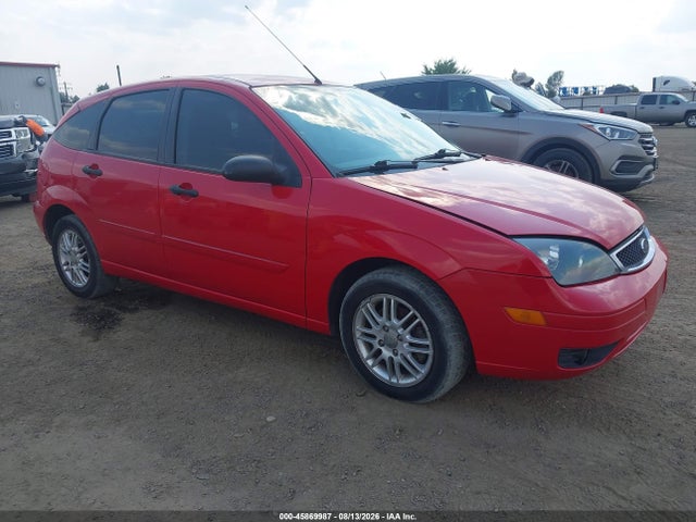 2005 FORD FOCUS ZX5 — фото 1