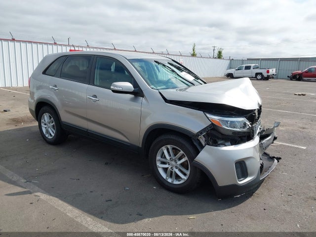 2014 KIA SORENTO LX