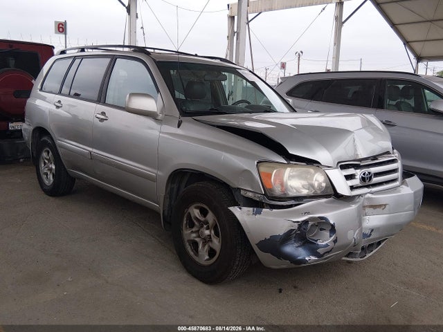 2004 TOYOTA HIGHLANDE 