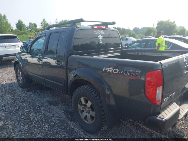 2012 Nissan FRONTIER PRO-4X — миниатюра 3