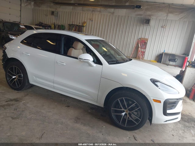 2025 PORSCHE MACAN T