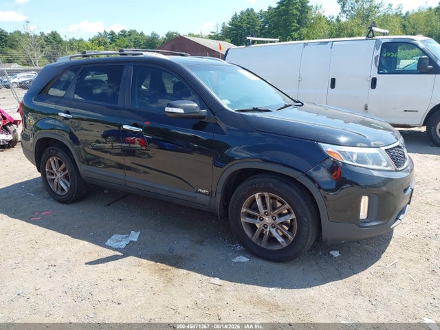 2015 KIA SORENTO LX