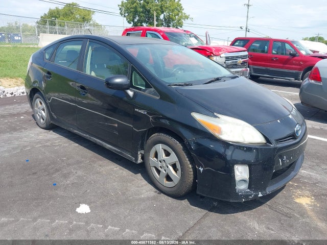 2011 TOYOTA PRIUS THREE